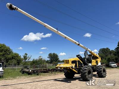 2019 Jarraff 4 Wheel Drive Articulating Rubber Tired Tree Saw