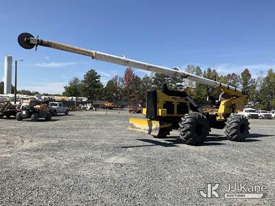 2017 Jarraff 4 Wheel Drive Articulating Rubber Tired Tree Saw