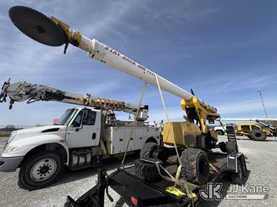 2017 JARRAFF MINI Articulating Rubber Tired Tree Saw