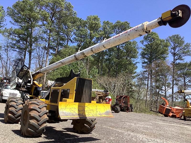 2016 JARRAFF 4WHEELDRIVE Articulating Rubber Tired Tree Saw For Sale, 3,591 Hours Graysville