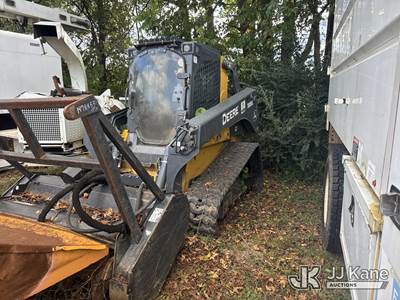 John Deere 333G Skidder