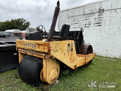 1987 Hyster C625B Compactor Truck
