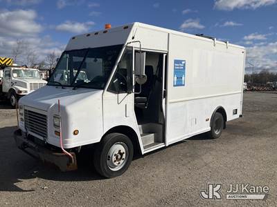 2010 Freightliner MT45 Chassis Step Van