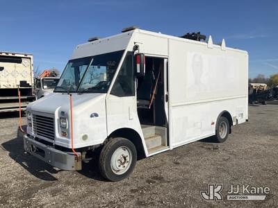 2016 Freightliner MT45 Step Van