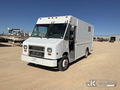 2003 Freightliner MT45 Chassis Step Van