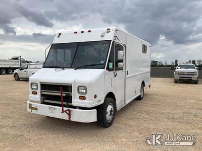 2003 Freightliner MT45 Chassis Step Van
