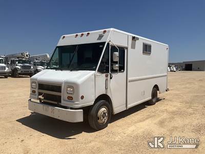 2003 Freightliner MT45 Chassis Step Van