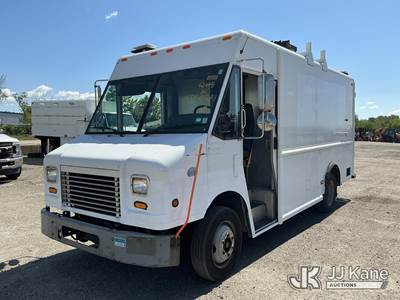 2014 Freightliner MT45 Chassis Step Van