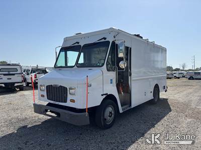2014 Freightliner MT45 Chassis Step Van