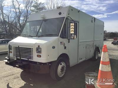 2014 Freightliner MT55 Chassis Step Van