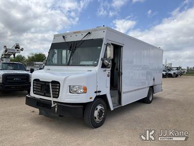 2013 Freightliner MT55 Van Body Truck