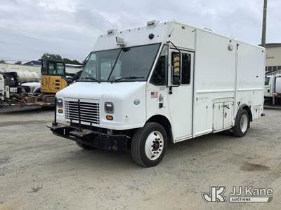 2014 Freightliner MT55 Chassis Van Body Truck