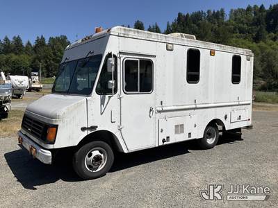 1999 Workhorse P30 Step Van