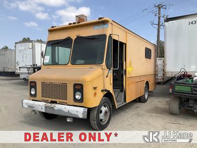2001 Workhorse P42 Step Van