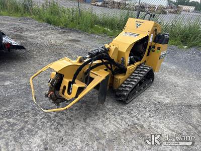 2022 Vermeer SC30TX Tracked Stump Grinder