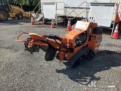 2022 Vermeer SC30TX Crawler Stump Grinder