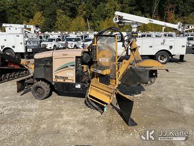 2011 Vermeer SC852 Rubber Tired Walk-Beside Stump Cutter