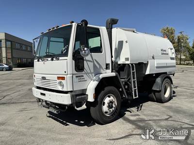 2007 Freightliner FC80 Cargo Allianz Johnston VT650 Sweeper