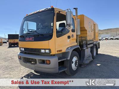 2004 GMC F7B042 T7500 Street Sweeper