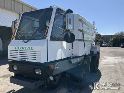 2020 Global R3 Street Sweeper Truck