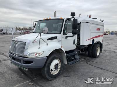 2013 International DuraStar 4300 Elgin Whirlwind Sweeper
