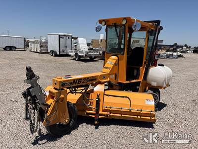 2023 Leeboy NB25 Sweeper