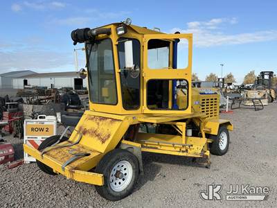 Superior Broom DT80-C Sweeper