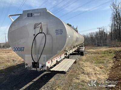 2011 CEI Pacer AT35L T/A Bulk Feed Trailer