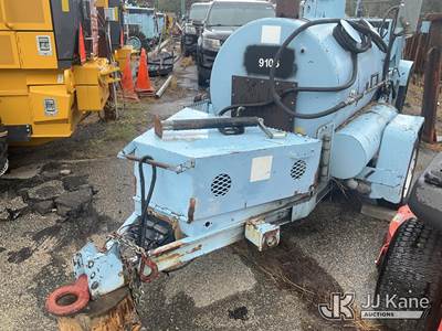 Portable Hot Oil Tank.