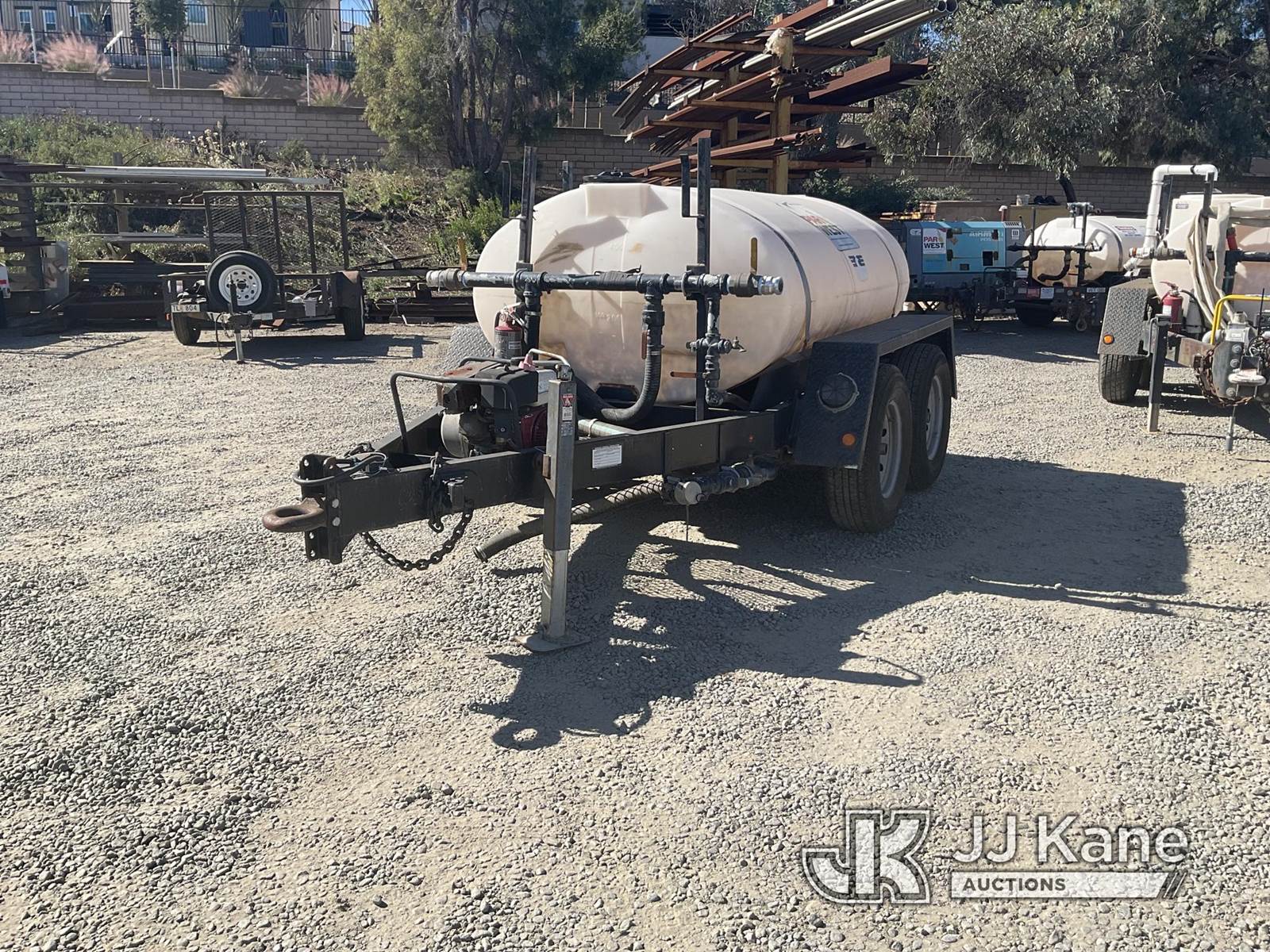 2011 Wylie T/A Water Tank Trailer For Sale Escondido, CA CA153