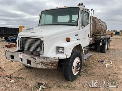 2002 Freightliner FL80 Tank Trailer