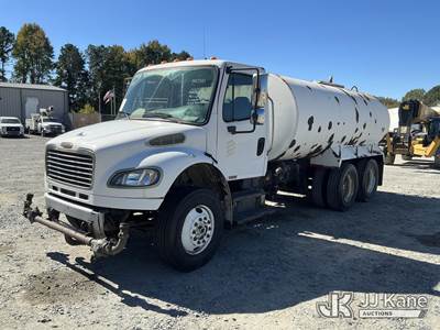 2007 Freightliner M2 106 Water Tank Truck