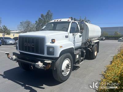 2002 GMC C8500 Water Tank Truck