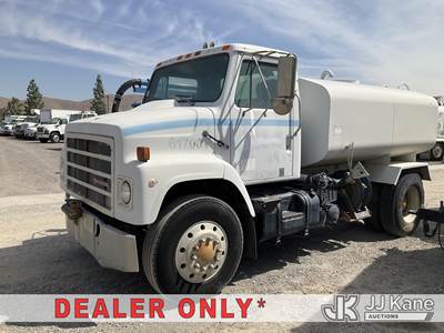 1988 International 2375 Tank Truck