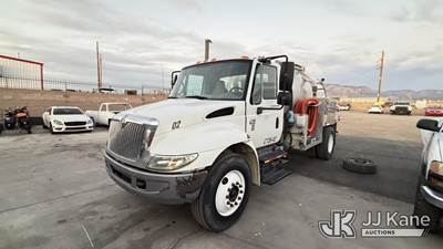 2007 International 4300 Tank Truck