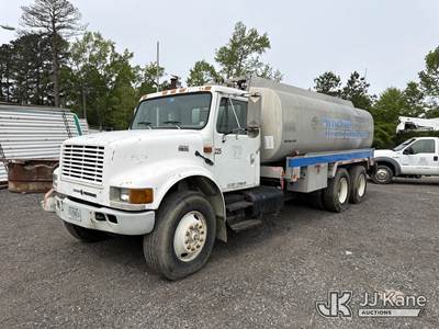 2001 International 4900