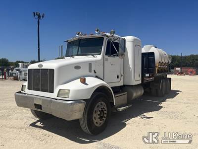 1998 Peterbilt 330 T/A Tank Truck