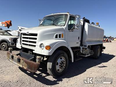 2000 Sterling L7500 Tank Truck