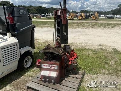 Coats 5065 EX Rim Clamp Tire Machine