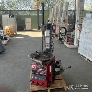 Wheel Service tire changer (Used)