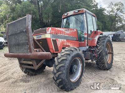 Case 7230 Magnum Utility Tractor