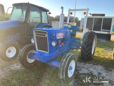 Ford 4400 Rubber Tired Utility Tractor