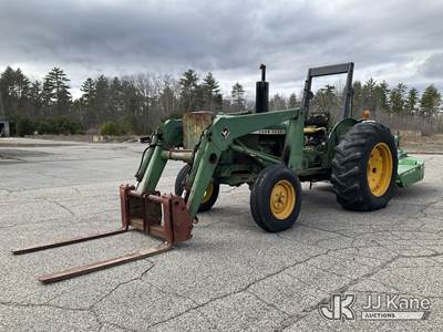 1976 John Deere 2240 Utility Tractor Loader
