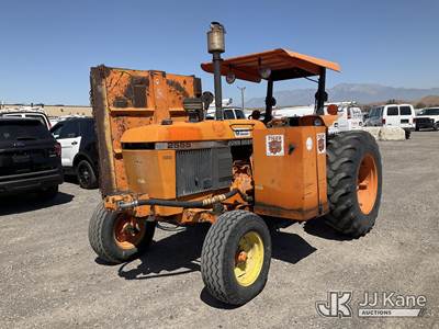 John Deere 2555 Tractor
