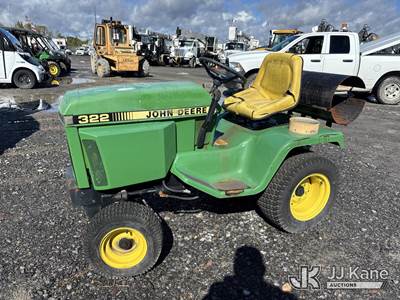 1990 John Deere 322 Utility Tractor