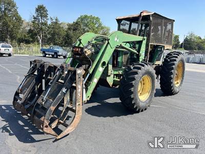 1999 John Deere 7210 Tractor Loader