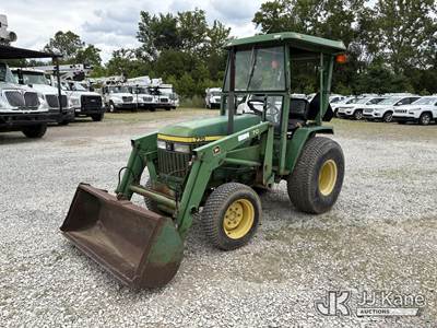 1991 John Deere 770 Mini Tractor Loader