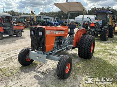 Kubota M4050 Utility Tractor