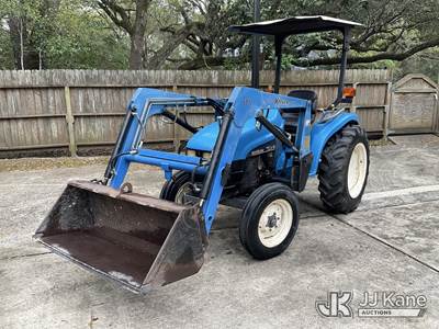 2000 New Holland TC29 Utility Tractor Loader