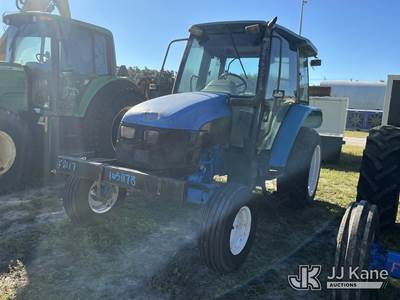 New Holland TL80 Utility Tractor